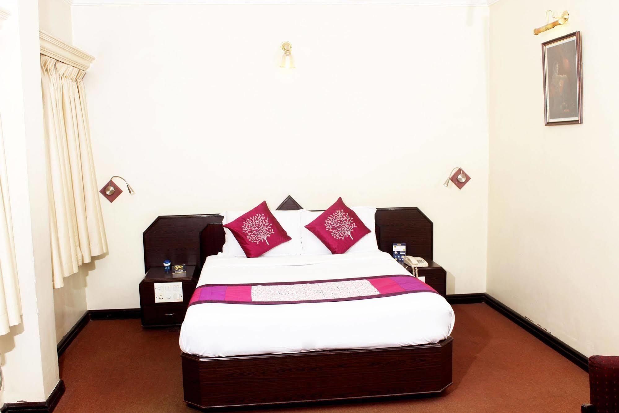 Treebo Trend Royal Inn Mysore Ngoại thất bức ảnh